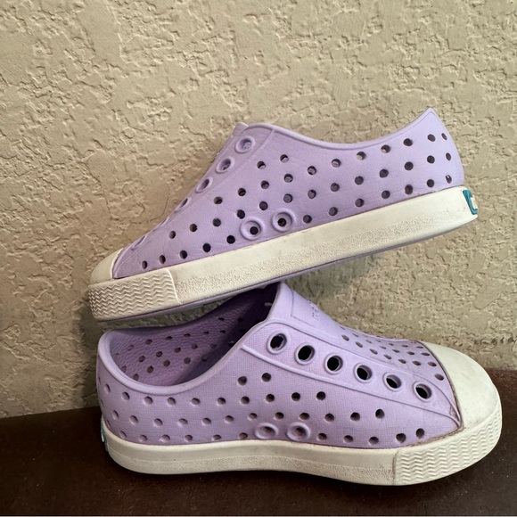 EUC Native Kids Jefferson Shoes - Picture 9 of 13